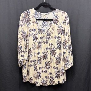Fun 2 Fun Floral Print Blouse in Cream and Navy